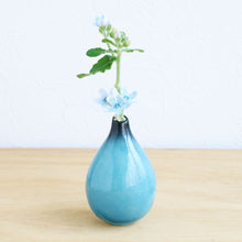 將圖片載入圖庫檢視器 Minoyaki Ceramic Ikebana Drop Shaped Sky Blue Vase