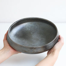 將圖片載入圖庫檢視器 Minoyaki Series Round Ikebana Flower Vase - Sumi