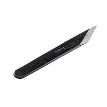 Laden Sie das Bild in den Galerie-Viewer, Kiridashi Knife - Right Hand Japanese Woodworking Knife (21mm)