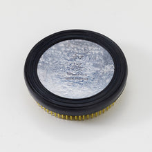 Laden Sie das Bild in den Galerie-Viewer, Ikebana Kenzan Japanese Flower Holder, Big Size, Round (3.5 in) (Brass)