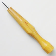 Laden Sie das Bild in den Galerie-Viewer, Bevel Skewed Carving Chisel - Wazakura Japan