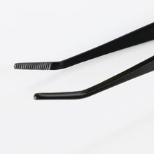 Laden Sie das Bild in den Galerie-Viewer, Black Coated Bonsai Curved Tip Tweezer with Spatula 8.6"(220mm) - Wazakura Japan