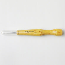 Laden Sie das Bild in den Galerie-Viewer, Bevel Skewed Carving Chisel - Wazakura Japan