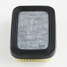 將圖片載入圖庫檢視器 Rectangular Brass Ikebana Kenzan 3.2 x 2.2" (83x58mm) - Wazakura Japan