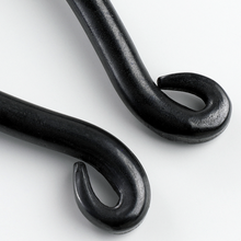 Laden Sie das Bild in den Galerie-Viewer, Ikenobo Scissors Handle curly tip