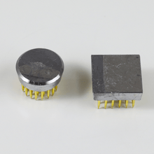 將圖片載入圖庫檢視器 4PCS of 1"(24mm) Mini Ikebana Kenzan - Wazakura Japan