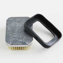 將圖片載入圖庫檢視器 back of the rectangular kenzan with the rubber gasket next to i