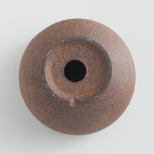 Laden Sie das Bild in den Galerie-Viewer, Drainage hole of the bonsai pot