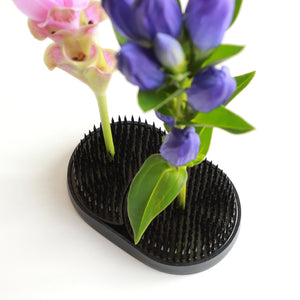 Sun and moon black kenzan with flowers