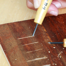 Laden Sie das Bild in den Galerie-Viewer, Bevel Skewed Carving Chisel - Wazakura Japan