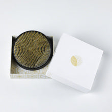 將圖片載入圖庫檢視器 dense ikebana kenzan in its original box