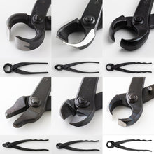 Laden Sie das Bild in den Galerie-Viewer, Cutters' blade close up picture