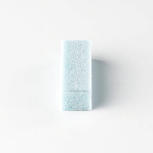 Laden Sie das Bild in den Galerie-Viewer, vertical view of the sap eraser