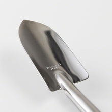 Load image into Gallery viewer, Curved Mini Bonsai Soil Scoop 10"(255mm) - Wazakura Japan