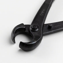 Load image into Gallery viewer, Hand Forged Knob Bonsai Branch Cutter 8-1/4&quot;(210mm)
