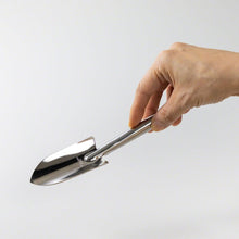 Load image into Gallery viewer, Curved Mini Bonsai Soil Scoop 10"(255mm) - Wazakura Japan