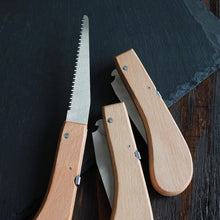 Laden Sie das Bild in den Galerie-Viewer, Bonsai Folding Saw - Wazakura Japan