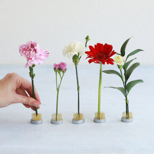 Wazakura Puzzelstuk Ikebana Kenzan – 32 x 30 mm Messing Japanse Bloemenhouder (4 Stuks) – Made in Japan – Bloemschikken Pin Kikker, Puzzelstuk Vorm – Voor Ikebana Bloemstukken en Decoratie Wazakura Puzzelstuk Ikebana Kenzan – 32 x 30 mm Messing Japanse Bloemenhouder (4 Stuks) – Made in Japan – Bloemschikken Pin Kikker, Puzzelstuk Vorm – Voor Ikebana Bloemstukken en Decoratie