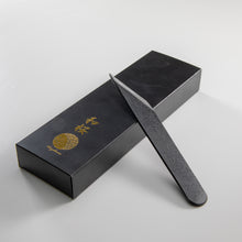 Load image into Gallery viewer, Kiridashi Knife - Right Hand Japanese Wood Carving &amp; Marking Knife  (24 mm)
