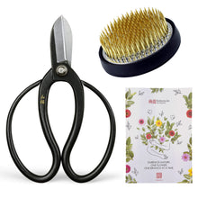 Load image into Gallery viewer, Ikebana.be Flower Arrangement Beginner Kit | Made in Japan – Wazakura Koryu Scissors, Brass Kenzan, &amp; Illustrated Guide
