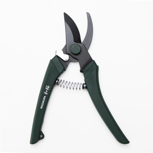 Green pruning shears with Wazakura branding on a white background