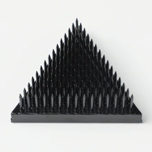 Load image into Gallery viewer, Front shot of a Triangle Black Kenzan
