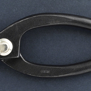 Japan engraving on the Ikenobo Scissors handle