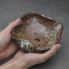 Load and play video in Gallery viewer, [ Shigaraki Series ] Leaf Shaped Ceramic Bonsai Pot 5.9&quot; (150 mm)
